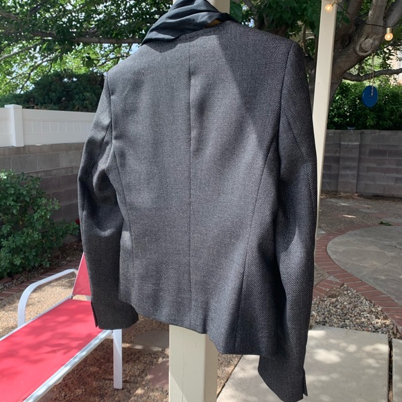 Max Mara blazer size 10 (European 40) - Picture 2 of 16